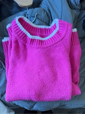 Fuchsia Crewneck Sweater with Contrast Cream Trim